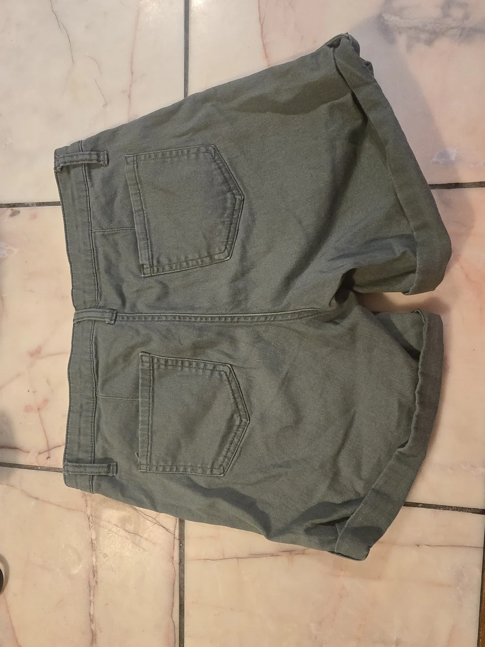 Jones New York Olive Green Women's Utility Shorts